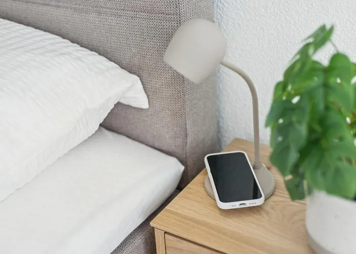 Comfort Homes - Premium Apartments - 15\' Lucerne - Washer & Dryer - Public Transport - Parking