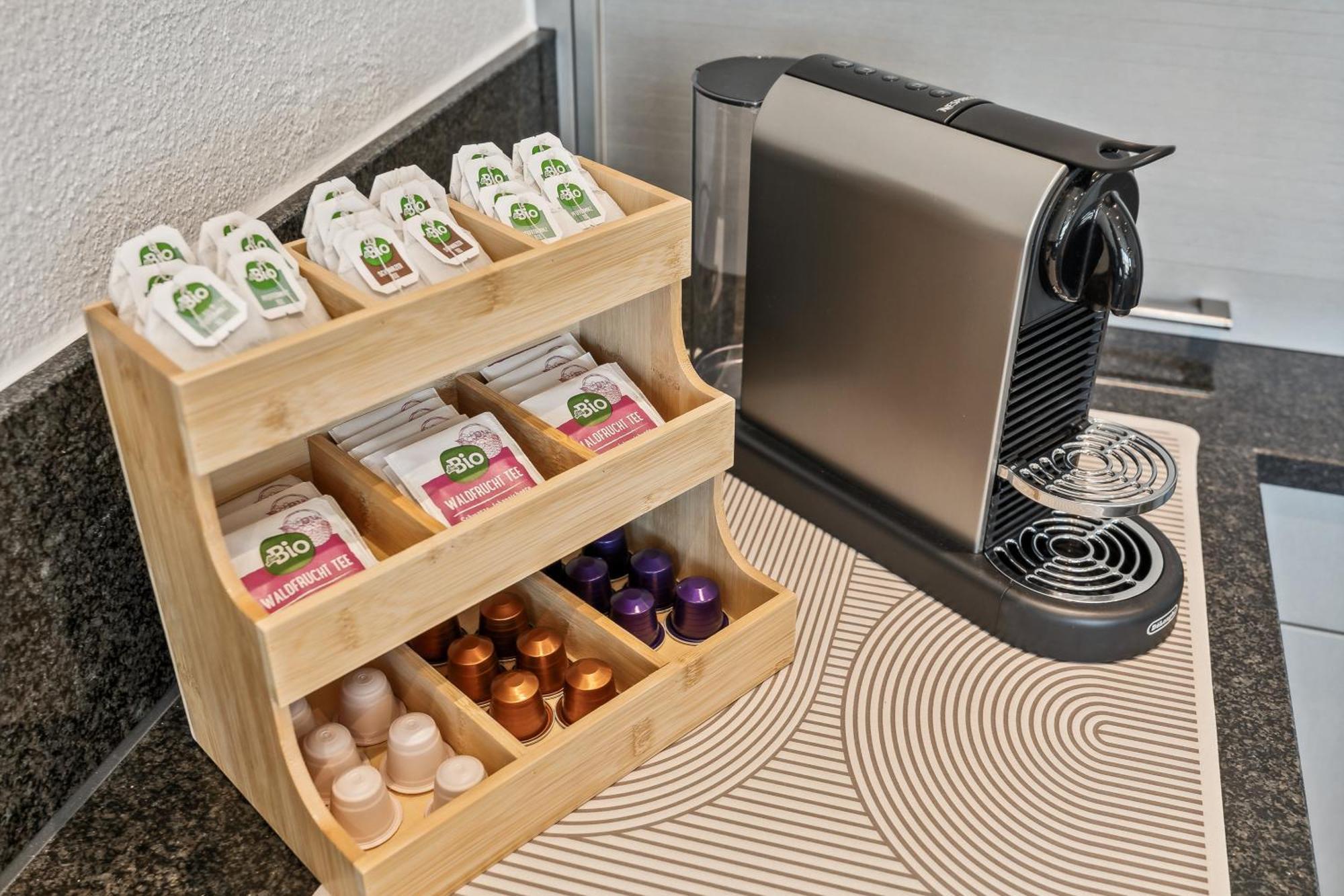 Comfort Homes - Premium - 15' Lucerne - Washer & Dryer - Public Transport - Parking Root