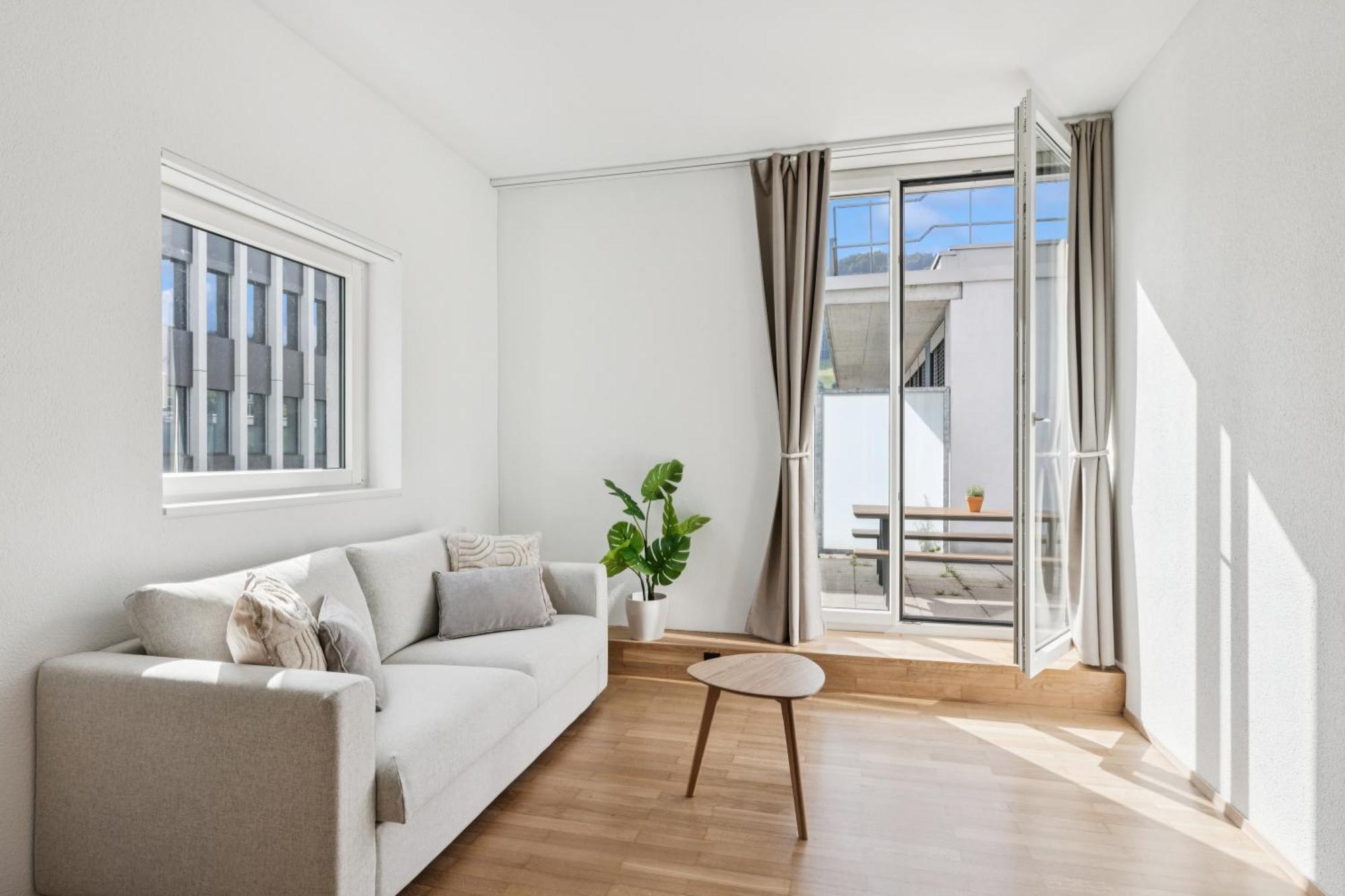 Comfort Homes - Premium - 15' Lucerne - Washer & Dryer - Public Transport - Parking * Root