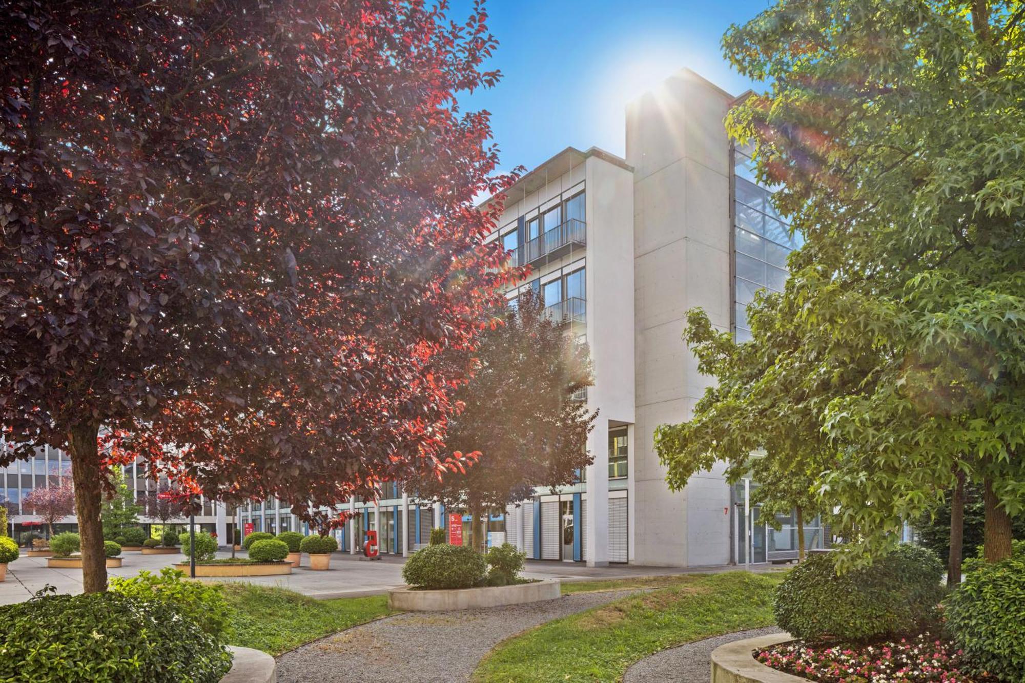 Comfort Homes - Premium - 15' Lucerne - Washer & Dryer - Public Transport - Parking Root